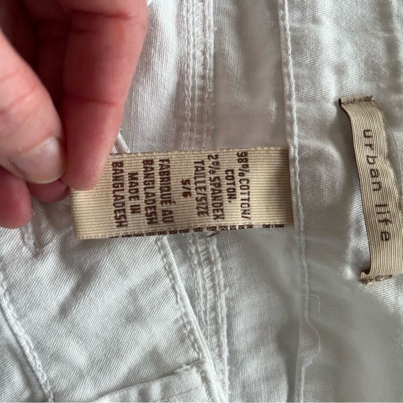 Urban life white cargo style capris with pockets size 5/6 - Picture 6 of 11